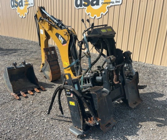 Cat BH150 Backhoe Skid Loader Attachment