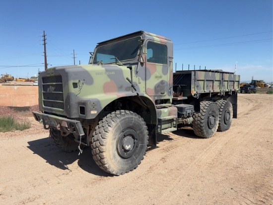 2002 Oshkosh 6x6 Military Dump Truck