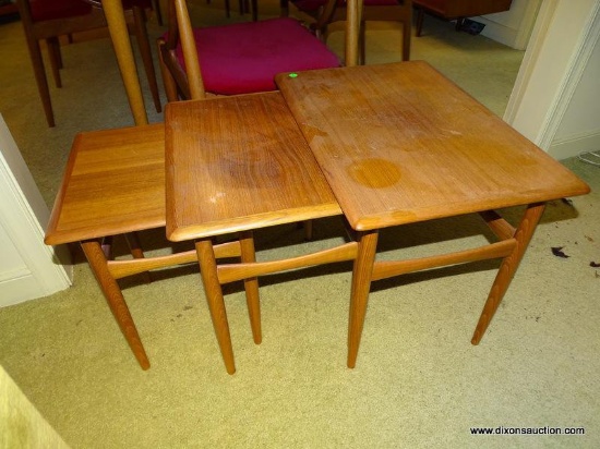 (FR) 3 TEAK NEST TABLES. LARGEST IS 23.25''X15.5''X18'' MIDDLE IS 18''X14.5''X17'' SMALLEST IS