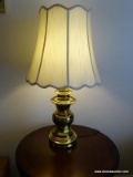 (FR) QUALITY BRASS TABLE LAMP, HAS SHADE AND FINIAL, MEASURES 29''H