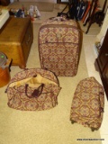 3 PIECE LIZ CLAIBORNE TAPESTRY LUGGAGE SET. ROLLING BAG. ROLLING TOTE. CARRY ON ROLLING BAG.