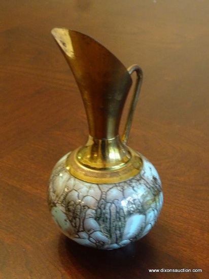 (DR) HAND PAINTED DELFTWARE EWER WITH BRASS ACCENTS. 6'' TALL.