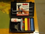(LR) SMITHS KNIFE SHARPENING KIT WITH CARRY CASE