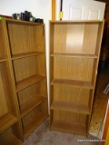 (USR) PAIR OF ADJUSTABLE SHELF BOOK CASES. 24'' WIDE 66'' TALL