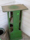 (SOH) GREEN PRIMITIVE PLANT STAND 29'' TALL. FROM THE VALLEY