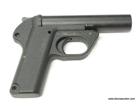 (SC) HK FLARE GUN. 8" LONG. 1" BORE. MARKED BW 46968 12/85.