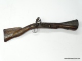 (SC) ANTIQUE FLINTLOCK BLUNDERBUSS INLAID WITH BRASS IN THE STOCK. 22