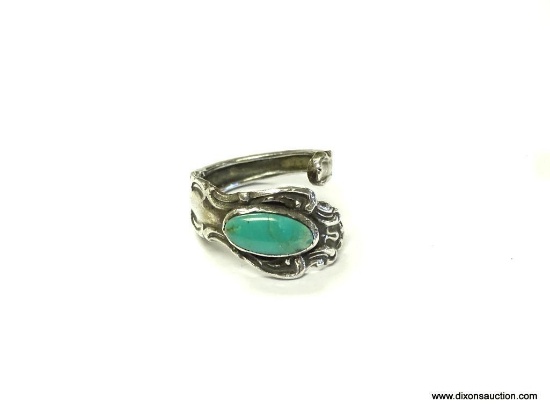 VINTAGE NATIVE AMERICAN .925 AND TURQUOISE SPOON RING