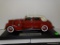 (S6) 1:18 SCALE 1937 LINCOLN TOURING CABRIOLET. RED AND WHITE. IN EXCELLENT CONDITION WITH THE BOX.