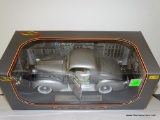 (S5) 1:18 SCALE SIGNATURE MODELS 1936 PONTIAC DELUXE. NEW IN THE BOX.