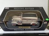 (S5) 1:18 SCALE 1931 PEERLESS DIECAST IN EXCELLENT CONDITION. IN THE BOX.