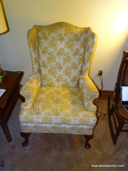 (LR) SHAW QUEEN ANNE MAHOGANY WING CHAIR W/ CROSS STRETCHER BASE, NEEDS ONLY A LIGHT CLEANING, 31''L