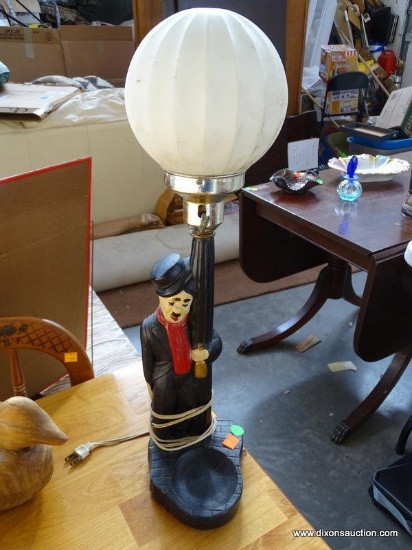 VINTAGE CHARLIE CHAPLIN LAMP: 6"x7"x24"