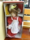 TREASURY COLLECTION PARADISE GALLERIES PORCELAIN DOLL IN ORIGINAL BOX 