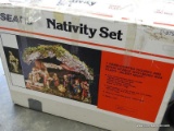 BOX CONTAINING VINTAGE MANGER SCENE WITH COMPOSITION FIGURES