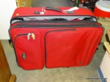 2 PIECE RICARDO SOFT CASE ROLLING SUITCASE. CARRY ON BAG. LARGER BAG.