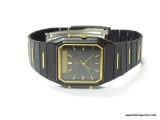 VINTAGE PULSAR BLACK & GOLD TONE QUARTZ WRIST WATCH, V031-5090.