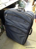 SAMSONITE LARGE ROLLING TRAVEL SUITCASE.