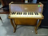 JAYMAR CHILD'S WOODEN UPRIGHT PIANO. MISSING THE TOP: 19