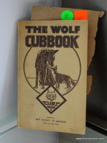 (WR) 1938 BOY SCOUTS OF AMERICA THE WOLF CUB BOOK. IN VERY GOOD CONDITION.