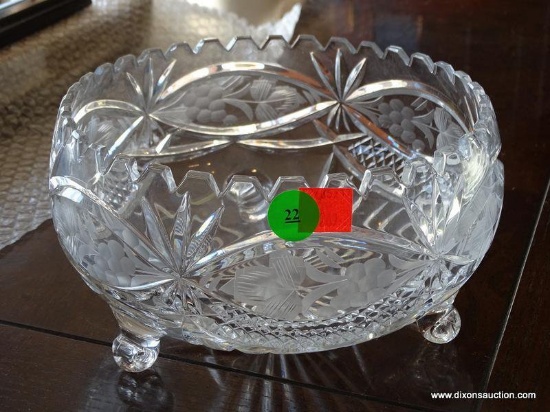 (WR) VERY NICE ETCHED AND CUT GLASS FOOTED CENTER BOWL. 8.5" ACROSS AND 4.5" TALL.