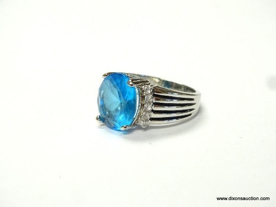 LADIES .925 STERLING SILVER COCKTAIL RING WITH LARGE BLUE CENTER GEMSTONE & OUTER WHITE SAPPHIRE