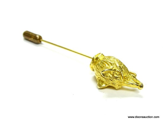 VINTAGE CAST GOLD TONE FOX HEAD STICK PIN. PERFECT GIFT FOR ANYONE INTO FOX HUNTING. FOX HEAD IS 1"