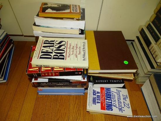 (FR) MISC. LOT OF BOOKS: EXTRATERRESTRIAL. BOOKS ON CONSUMERISM. BOOKS ON DISASTERS. AMERICAN