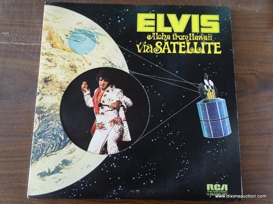 Elvis Presley Aloha from Hawaii via satellite, RCA VPSX-6089 stereo 2 record set. In very good