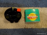 (ROW 1) VINTAGE SAWYERS VIEW MASTER TOY (ONE LENS NEEDS TO BE GLUED BUT OTHERWISE IN EXCELLENT