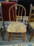 (ROW 4) ANTIQUE PAINTED PLANK BOTTOM SIDE CHAIR: 16