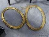 (ROW 1) PAIR OF GOLD PAINTED OVAL PICTURE FRAMES: 17