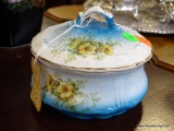 (R2) VICTORIAN COVERED SOAP DISH WITH LID. FLORAL DECORATED. 5'' DIA