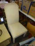 (R4) UPHOLSTERED SIDE CHAIR IN CREAM COLORED FABRIC: 19