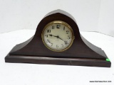 WILLIAM GILBERT TAMBOUR MANTLE CLOCK. 8-DAY MOVEMENT, T / S. MEASURES 10