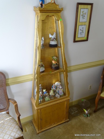 (DR) GOLD PAINTED PYRAMID CURIO CABINET WITH 1 DOOR, 2 SIDELIGHTS, AND 1 LOWER DOOR: