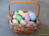 (2ND FLR BR 1) WOVEN EASTER BASKET WITH EASTER EGGS: 9