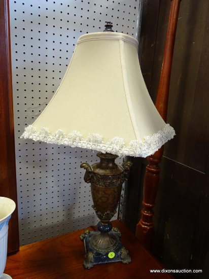 (A1) QUALITY (KIRKLAND'S?) TABLE LAMP AND SHADE. 5.5'' TALL