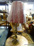 (A3) QUALITY BRASS TABLE LAMP WITH SHADE. 33'' TALL