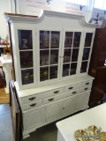 (A2) PENNSYLVANIA HOUSE WHITE STEP BACK CUPBOARD. 60X19X80. VGC. COMES APART IN 2 PIECES FOR EASY