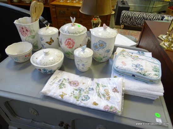 (FURNITURE ROW 1) 8 PIECES OF LENOX IN THE BUTTERFLY MEADOW PATTERN: COOKIE JAR. 3 GRADUATED