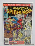 THE AMAZING SPIDER-MAN ISSUE NO. 165. 1977 B&B COVER PRICE $.30 GC