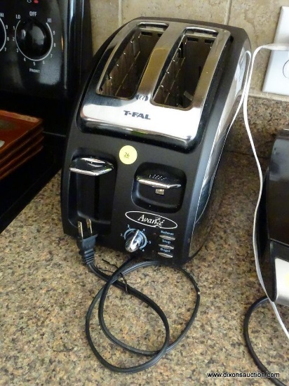 (K) T-FAL AVANTE TOASTER TYPE 8747.42 APPEARS TO BE IN GOOD USED CONDITION