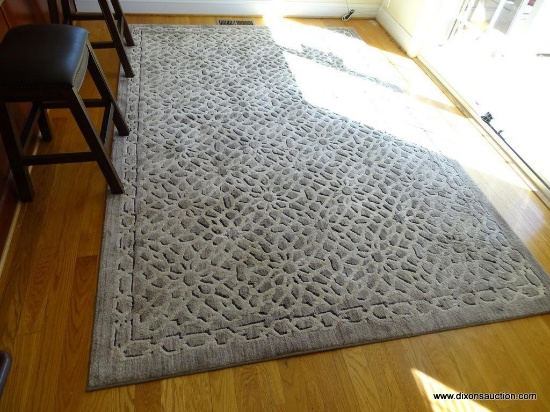 (K) LACED BEIGE DESIGNER AREA RUG 78''X113.5'' IN GOOD USED CONDITION