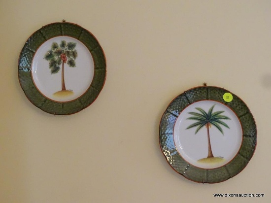 (DR) LOT OF 4 PALM TREE THEMED WALL HANGING PLATES: 7.5" DIA.