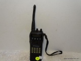 (B1) KENWOOD 144 MHZ FM TRANSCEIVER TH-22AT 10 IN TALL WITH ANTENNA HAS BELT CLIP