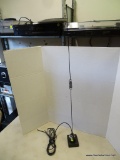 (B1) LARSEN MAGNETIC MOUNT 36IN TALL CB ANTENNA