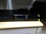 (3RD SHELF) SANSUI T-900 QUARTZ PLL SYNTHESIZER TUNER. POWERS ON. APPEARS TO BE IN GOOD CONDITION.