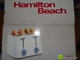 (UNDR STG 2) HAMILTON BEACH 4 SLICE BAGEL TOASTER. BRAND NEW IN THE BOX!