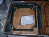 (TBL SEC3 R) BRAND NEW END TABLE WITH LEGS IN ORIGINAL PLASTIC. NEEDS ASSEMBLEY.
